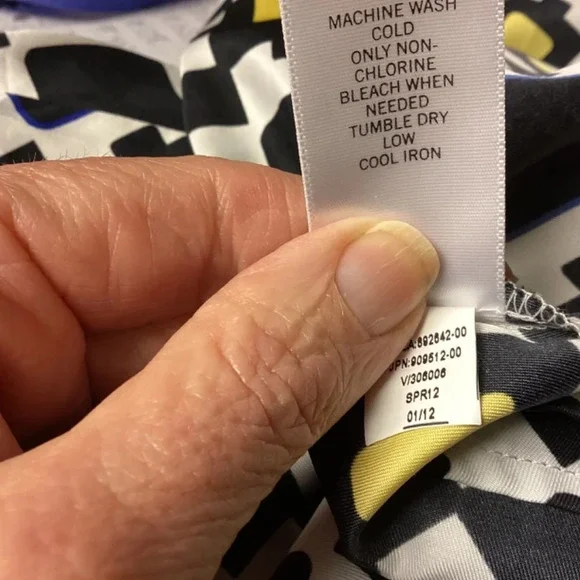 Banana Republic Blouse Abstract Business Office Classic Timeless Womens Size S - Picture 6 of 8